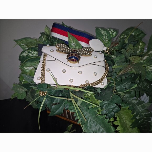 Pristine Authentic Gucci Faux Pearl Mini Queen Bee Brodway Shoulder Bag - Picture 3 of 9